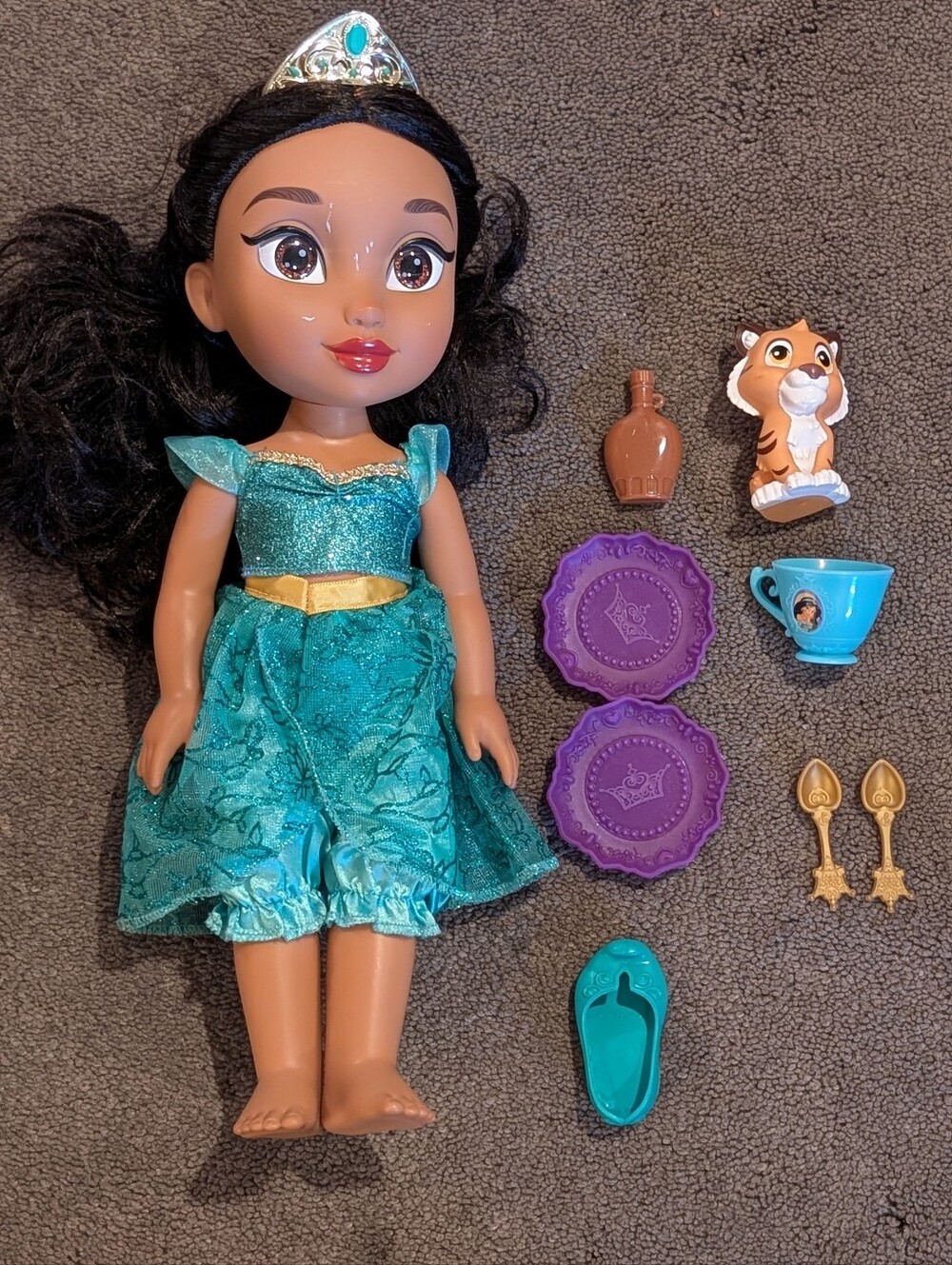 My First Disney Princess TEA TIME WITH JASMINE AND RAJAH USED Missing Shoe Mug